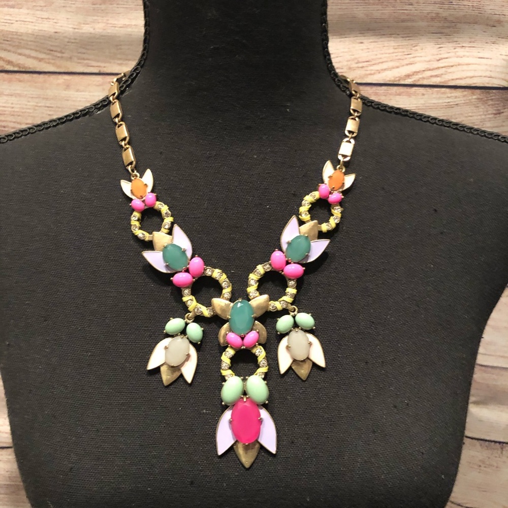 Stella and Dot Tropicana Necklace